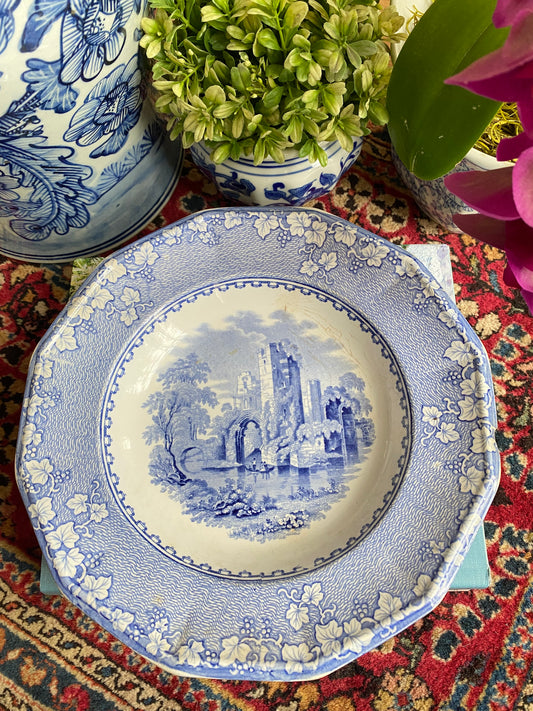 1800s Antique John Alcock Priory Pattern Dinner Plate