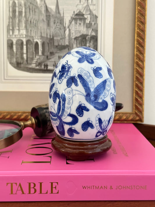 Adorable Vintage Small Blue and White Chinoiserie Egg with Butterflies