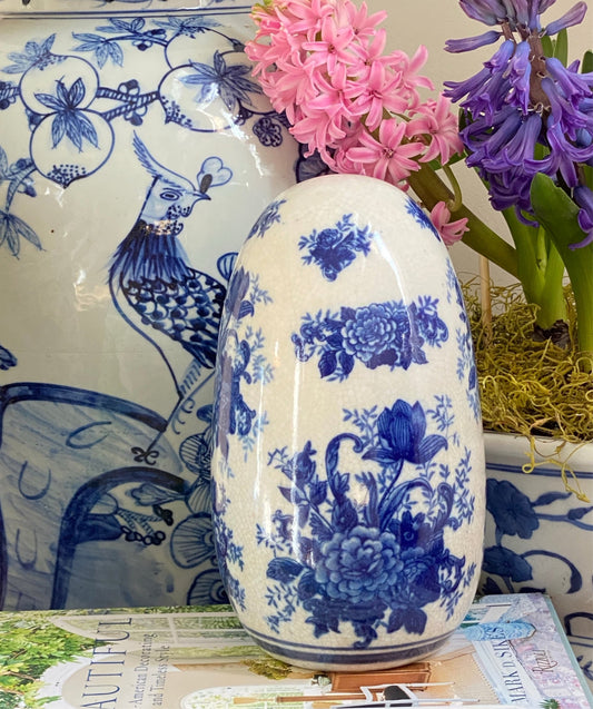 Beautiful Vintage Large Crackle Blue and White Egg